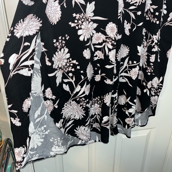 Maurice’s Floral Gaucho Flyaway Pants Sz XXL - Picture 7 of 12